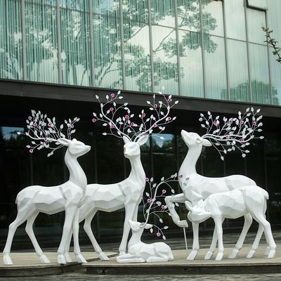 Scultura in fibra di vetro Fiore di prugna Cervo Hotel Lobby Arredamento Giardino Paesaggio Immobili