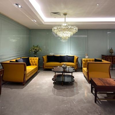 Arredamento per l'ingresso in hotel in legno Chesterfield